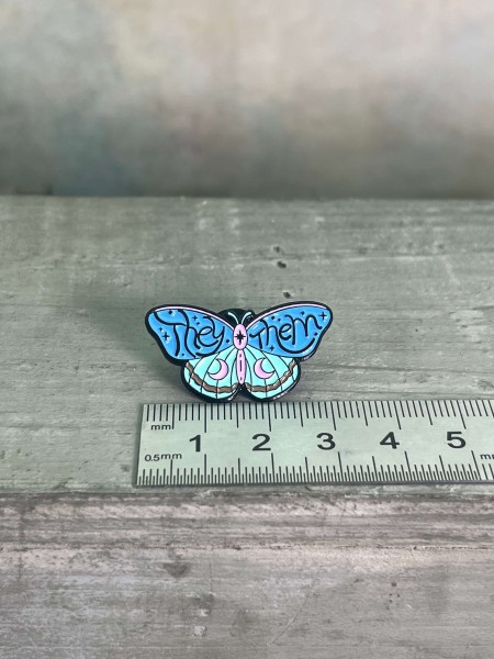 Emaille Pin They Them