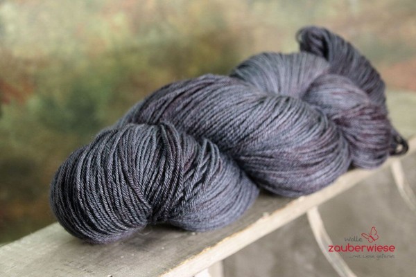 rötlich Schiefer, 4-fach Sockenwolle 400m, mulesingfrei