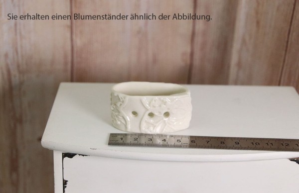 Porzellanständer für Trockenblumen