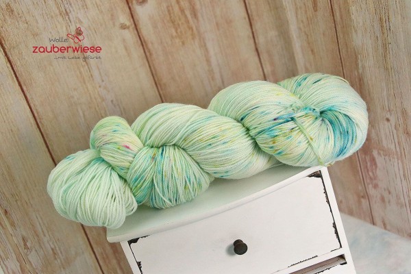 Wassertröpfchen, Merino superwash 530m mulesingfrei