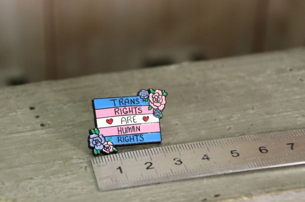 Emaille Pin Trans rights 