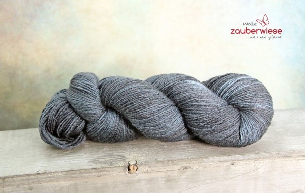 dunkle Nuancen, Merino superwash 400m