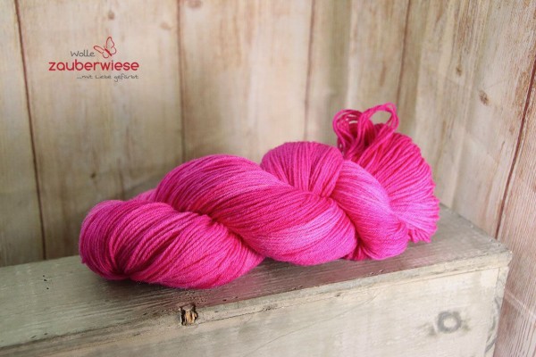 sicheres Auftreten, 4-fach Sockenwolle 400m, mulesingfrei