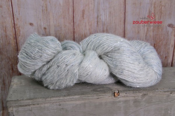 Silberwolke, Pailletten Flauschgarn 390m, 100g