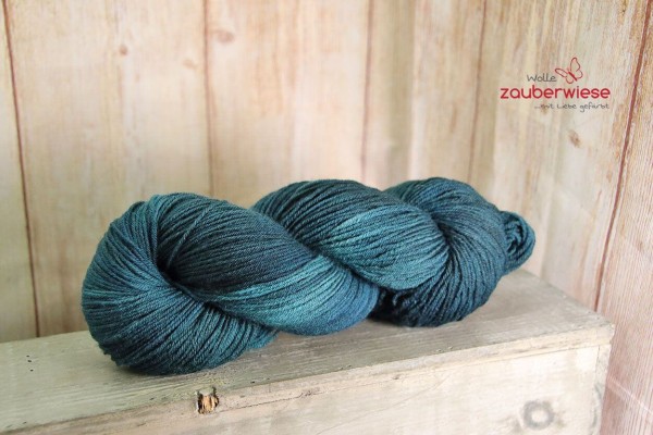 stilvolles Auftreten, 4-fach Sockenwolle 400m, mulesingfrei