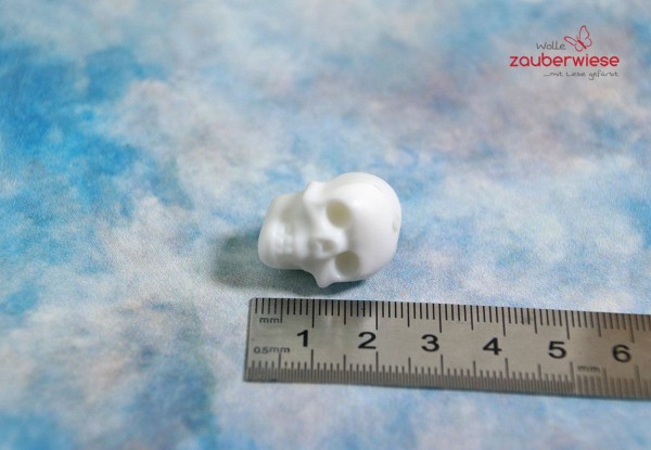 Nadelstopper Totenkopf