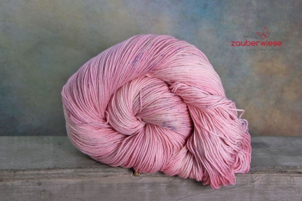 Rosenblätter, Merino superwash 400m