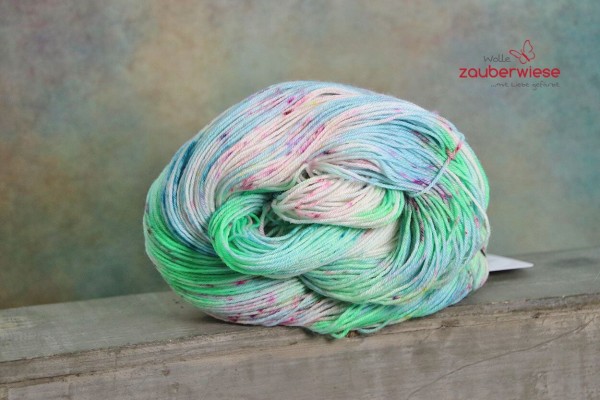 Grünflirren, Merino superwash 400m