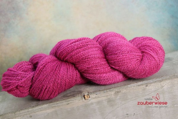 Himbeersaft, Shetland, Blue Faced Leicester, Alpaka, 350m ohne superwash Ausrüstung, mulesingfrei 