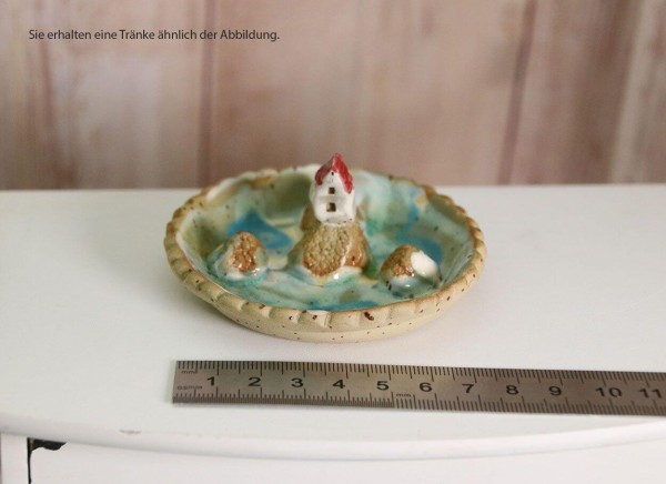 Tränkeschalen mit Häuschen
