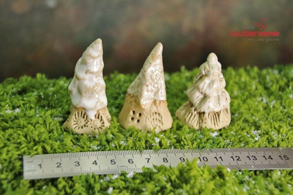 Handgemachten Dekoelemente aus Keramik bzw. Porzellan